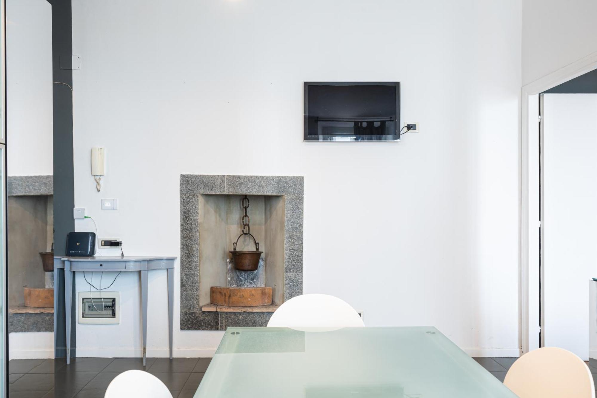 Spacious Onebedroom Navigli - Mirable Pm Milánó Kültér fotó